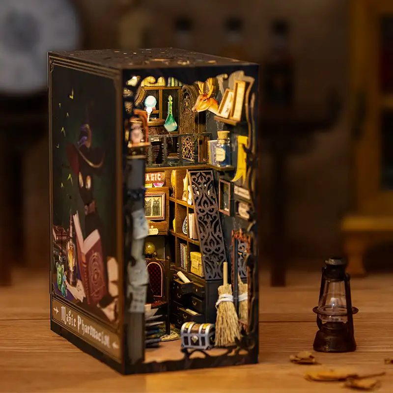 Book Nook Le Pharmacien Magique - Image 9