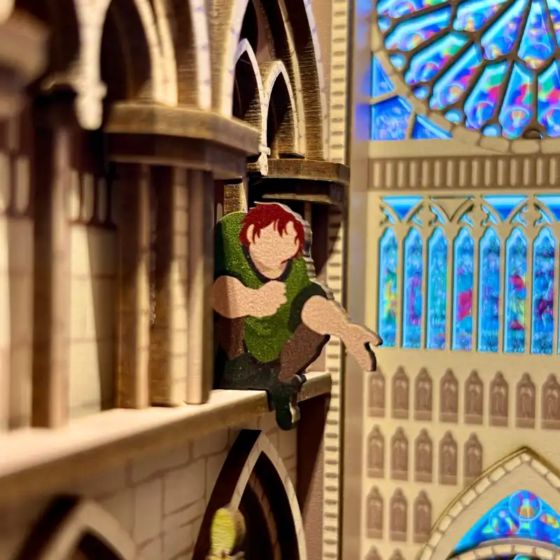 Book Nook Notre Dame de Paris - Image 3