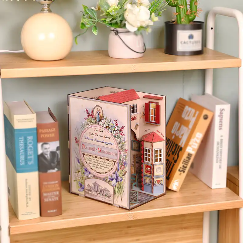 Book nook The Ancient City of Flowers - Image 4