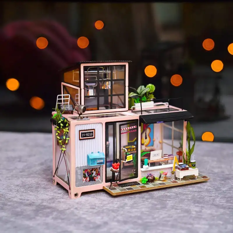 Maison Miniature Kevin's Bachelor Studio - Image 3